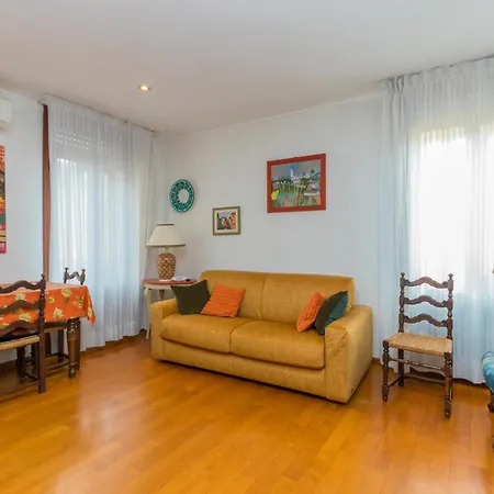 Apartament Guesthost -sunny Dorsoduro Wenecja