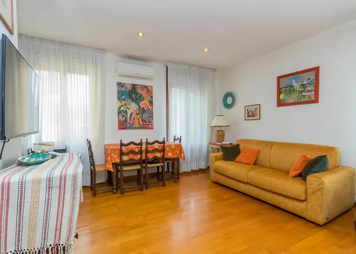 Guesthost -sunny Dorsoduro Apartament