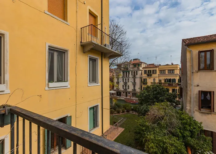 Guesthost -sunny Dorsoduro * Venedig